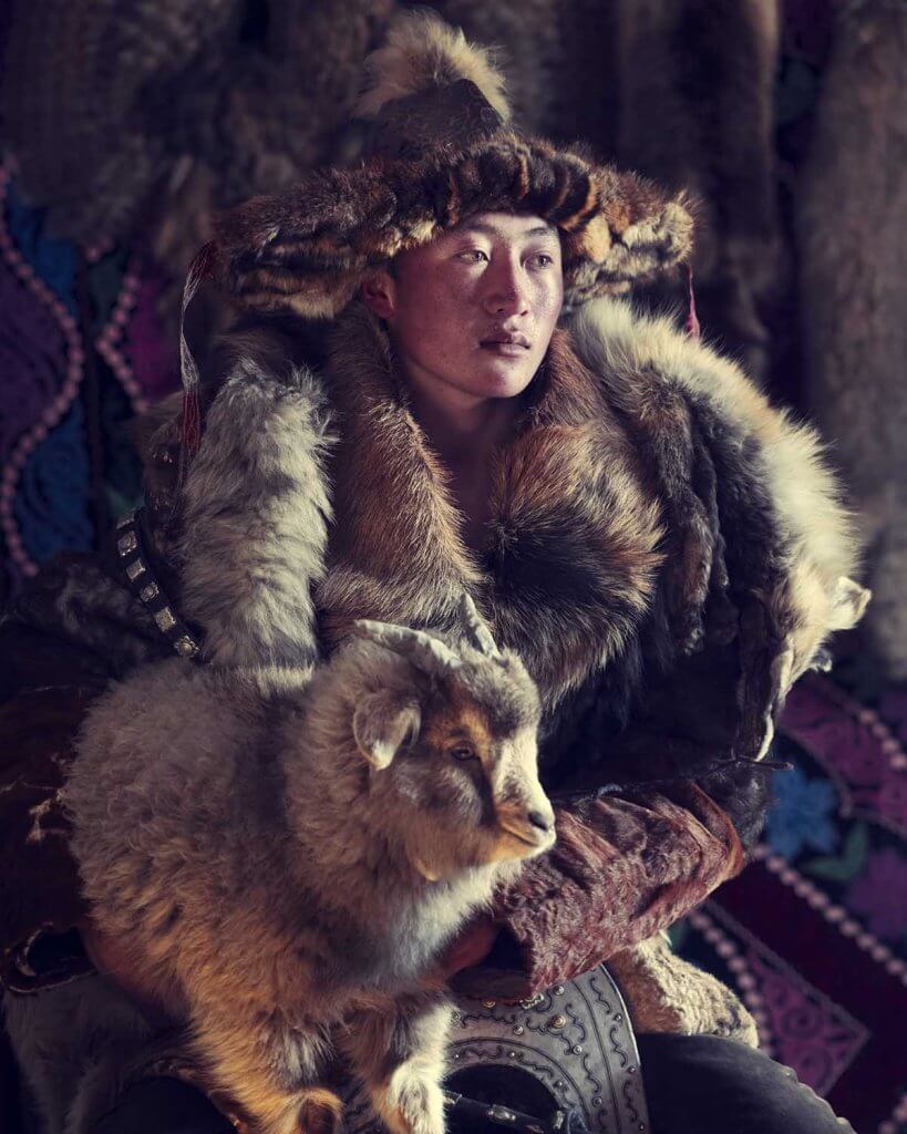 Gallery-Art-Jimmy Nelson- Kazakh- Mongolia - Homage to Humanity